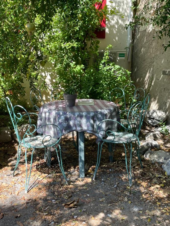 Du Cote De Chez Nous Lägenhet Cuxac-dʼAude Exteriör bild