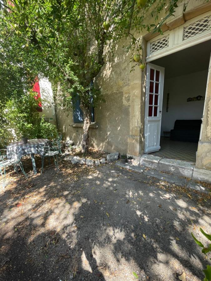 Du Cote De Chez Nous Lägenhet Cuxac-dʼAude Exteriör bild